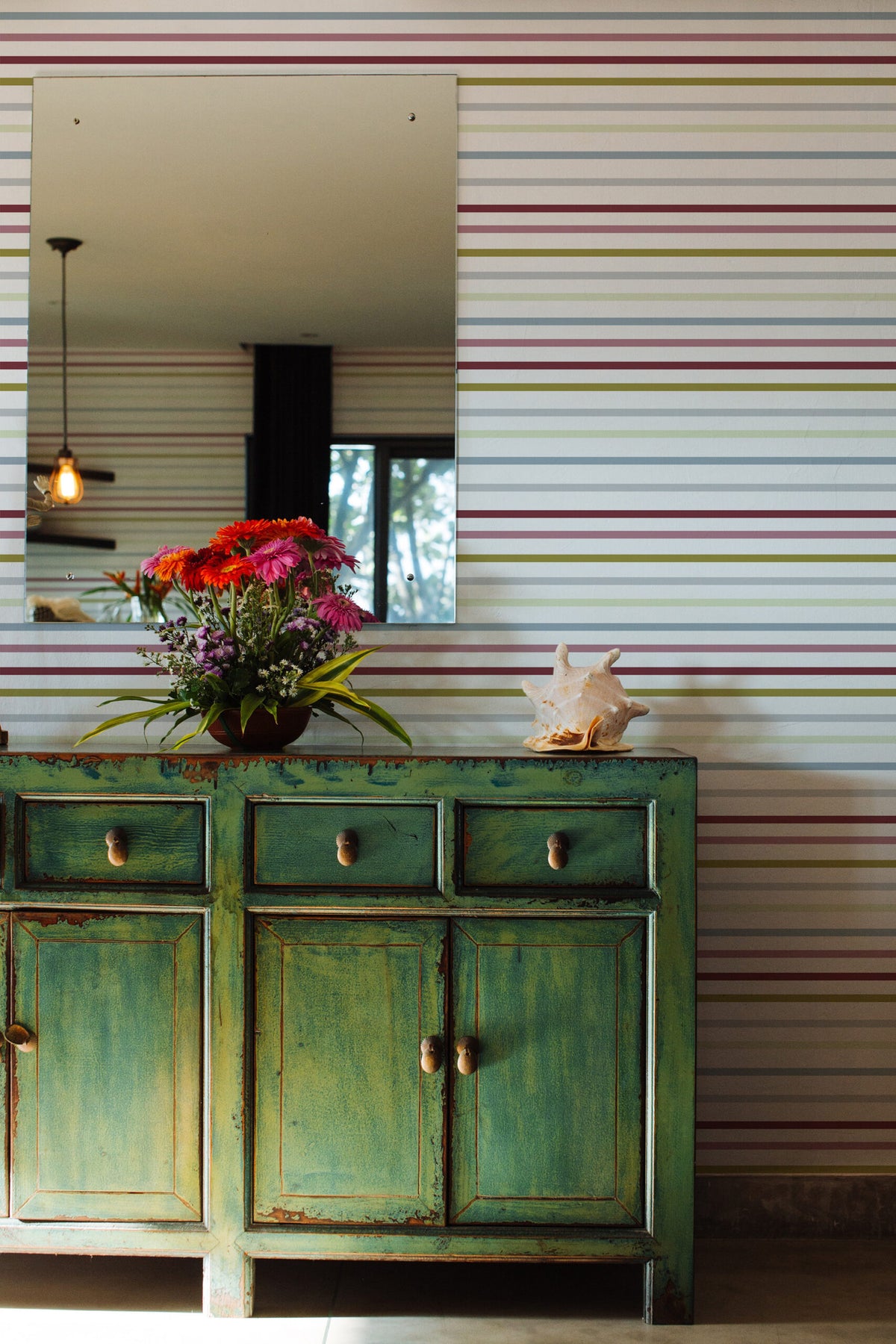 Papel de parede riscas horizontais multicolor suave — imagem 5