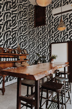 Papel de parede pinceladas preto e branco ousado