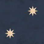 Papel de parede de céu estrelado em azul-marinho com estrelas douradas