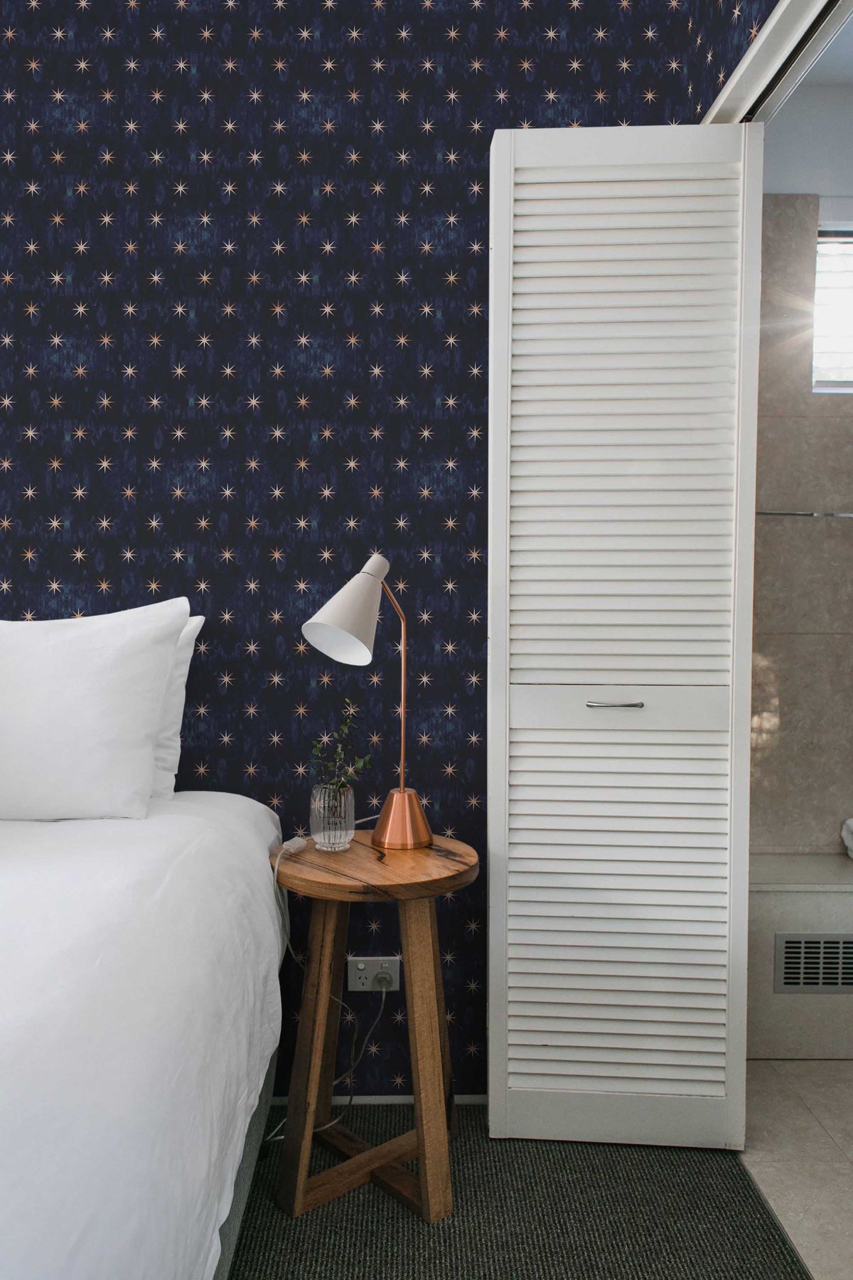Papel de parede estrelas azul escuro boho — imagem 3