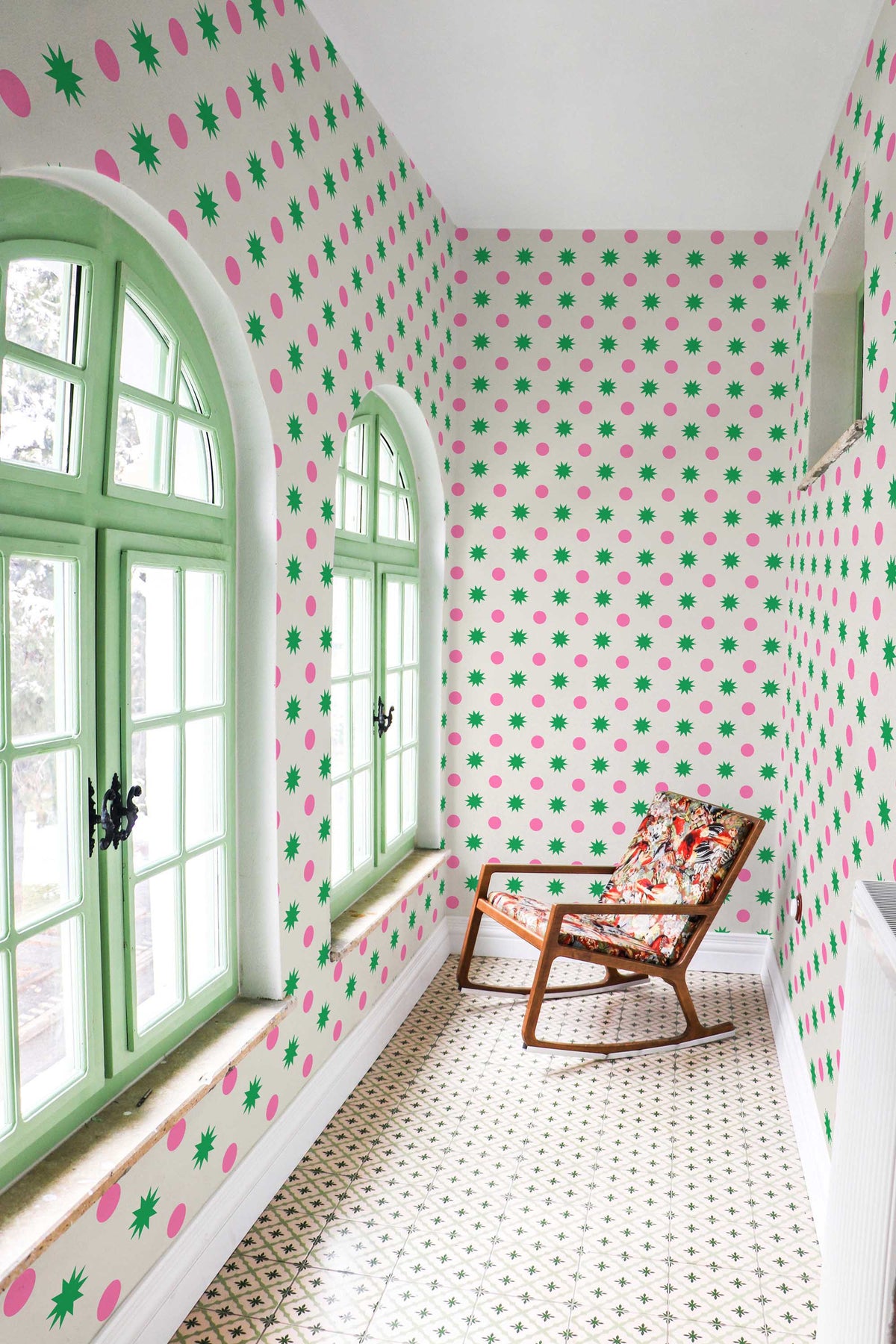Papel de parede estrelas geométricas verde e rosa — imagem 4