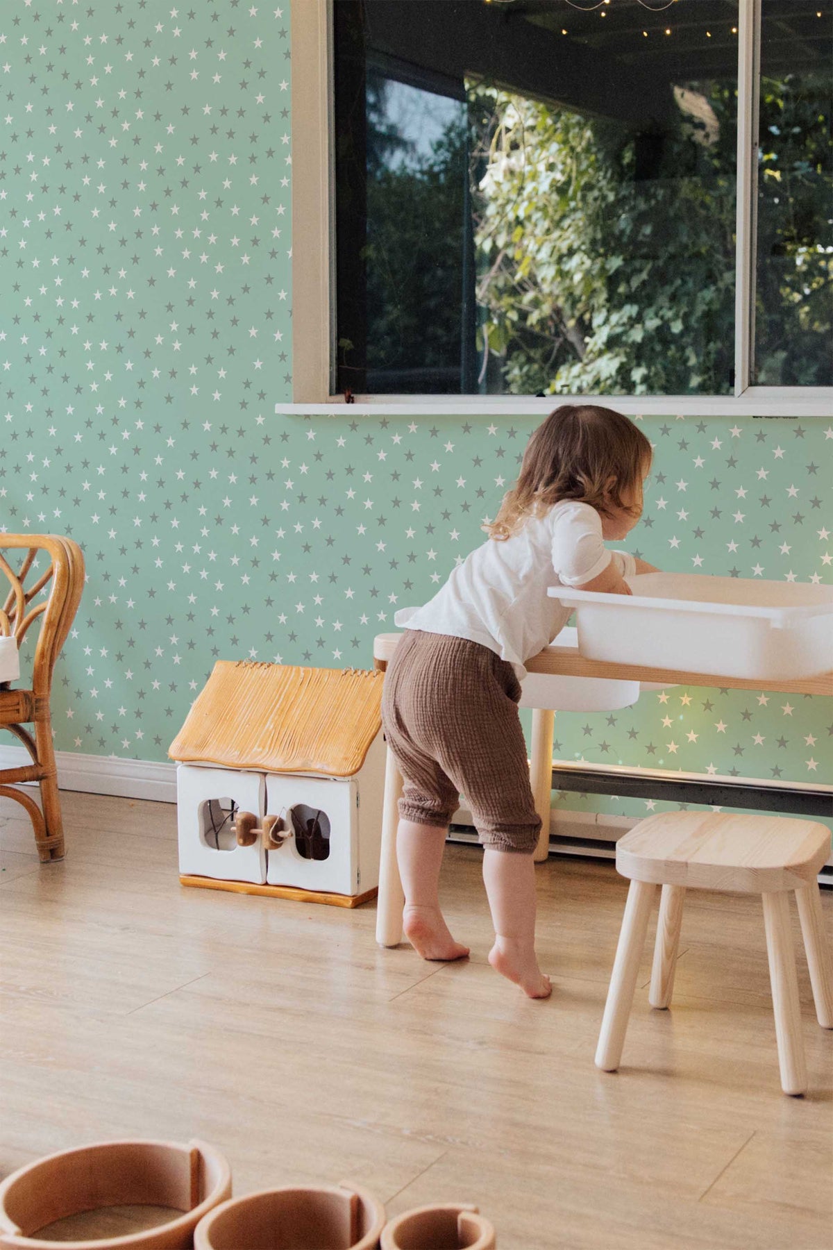 Papel de parede estrelas verdes estilo boho