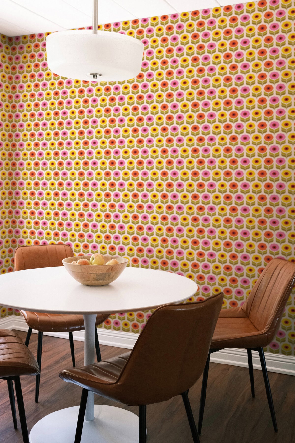 Papel de parede floral retro rosa e amarelo — imagem 4