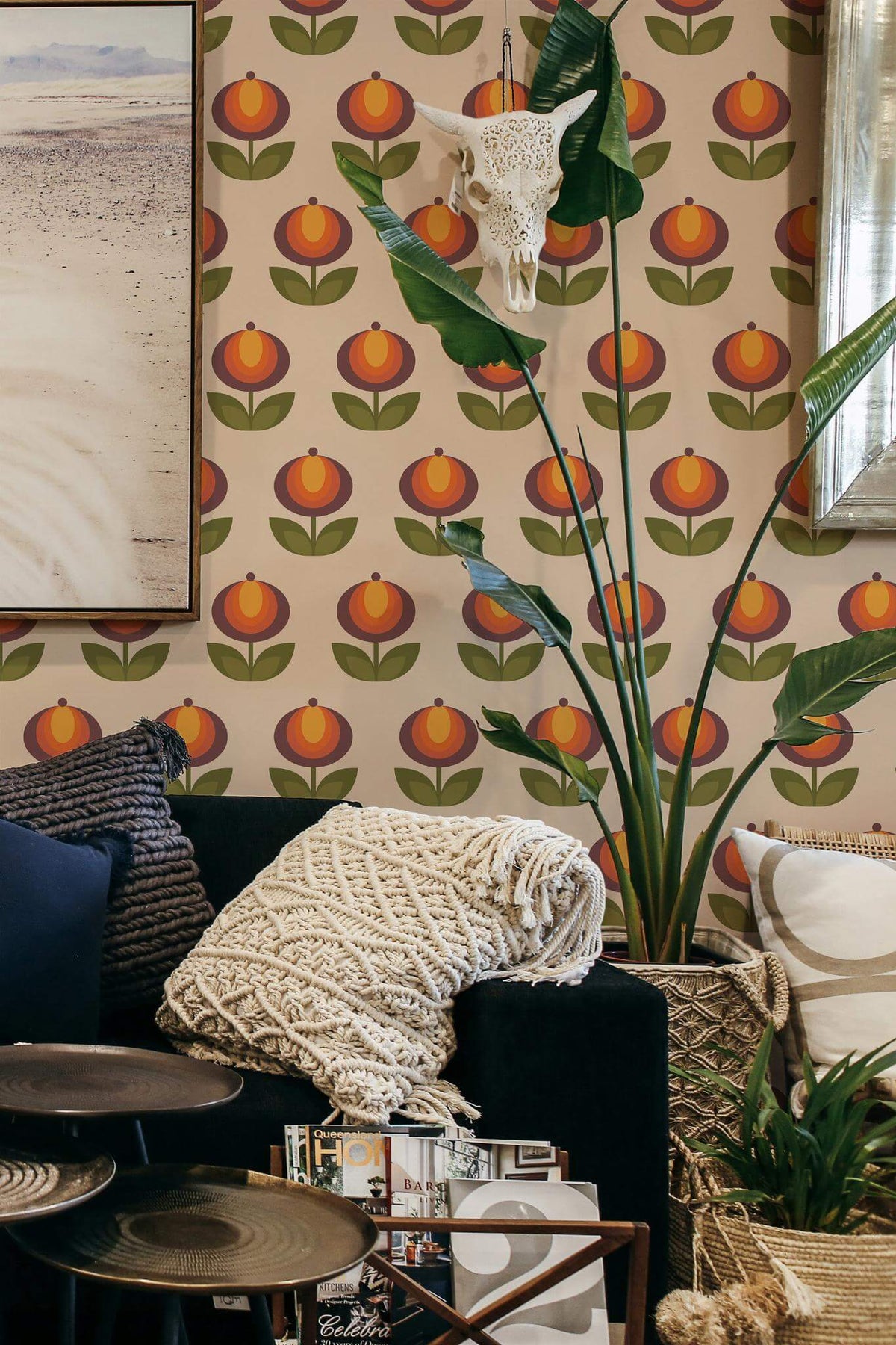 Papel de parede floral retro laranja e castanho